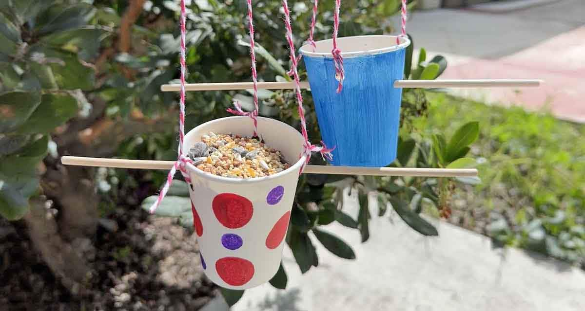 simple paper cups